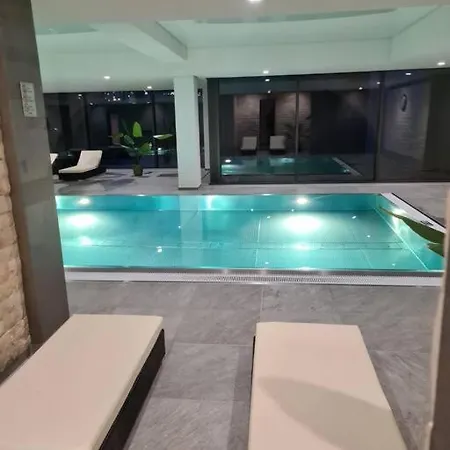 Fox'n - Clevere Mit Pool